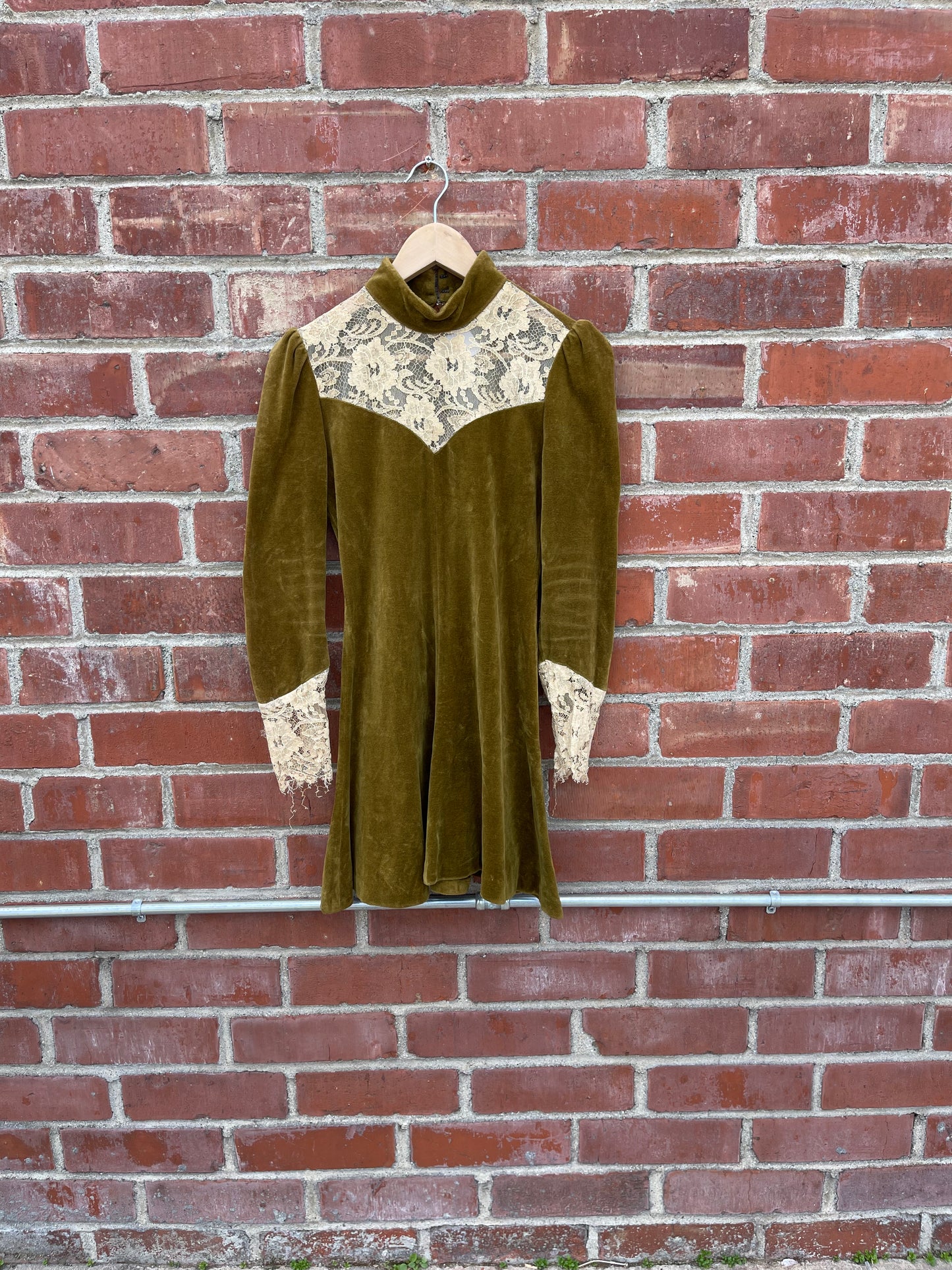 1960's Green Velour Lace Dress